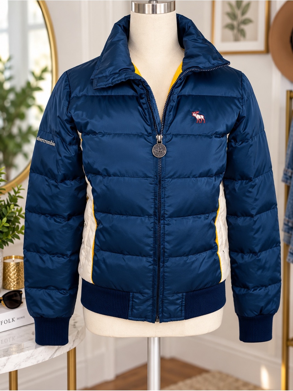 Unisex Abercrombie & Fitch Blue and Yellow Outdoor Vintage Jacket